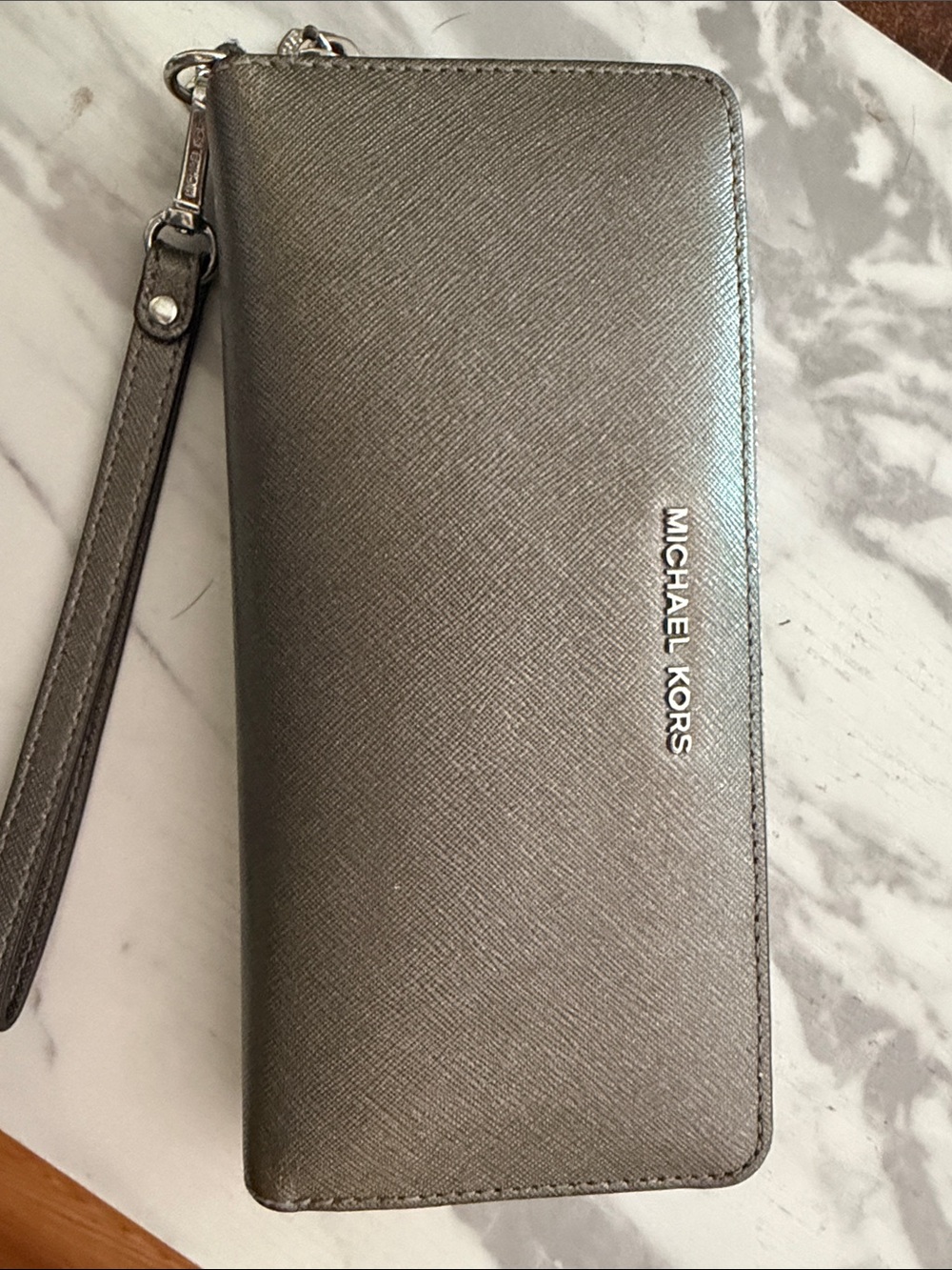 Michael Kors Metallic Silver Saffiano Wristlet Wallet